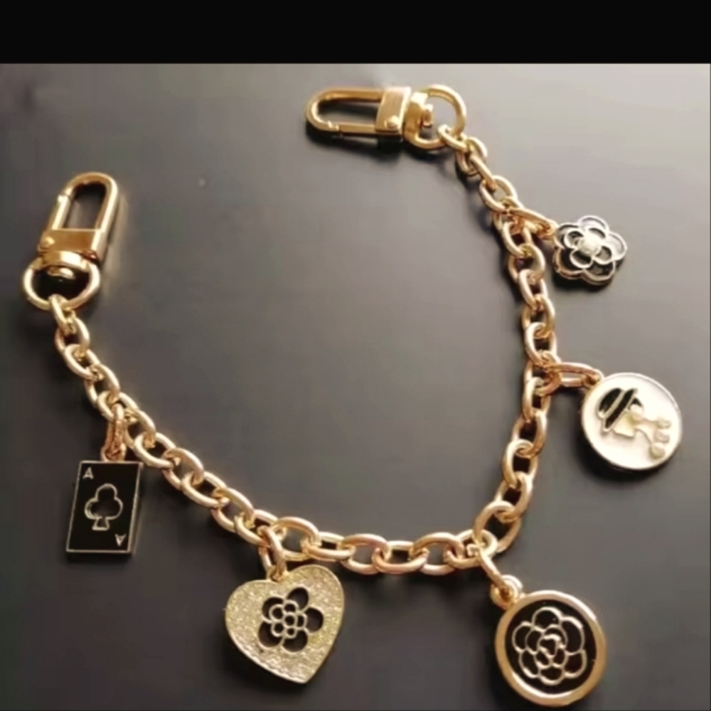 Unbranded high-quality classic bagcharm/ strap extenders